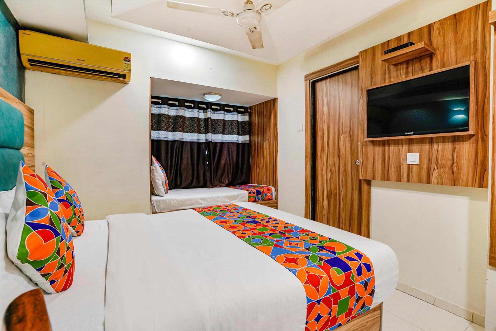 Fabexpress Amber Corp Inn - Nr Nesco Exhibition Center Mumbai Ngoại thất bức ảnh