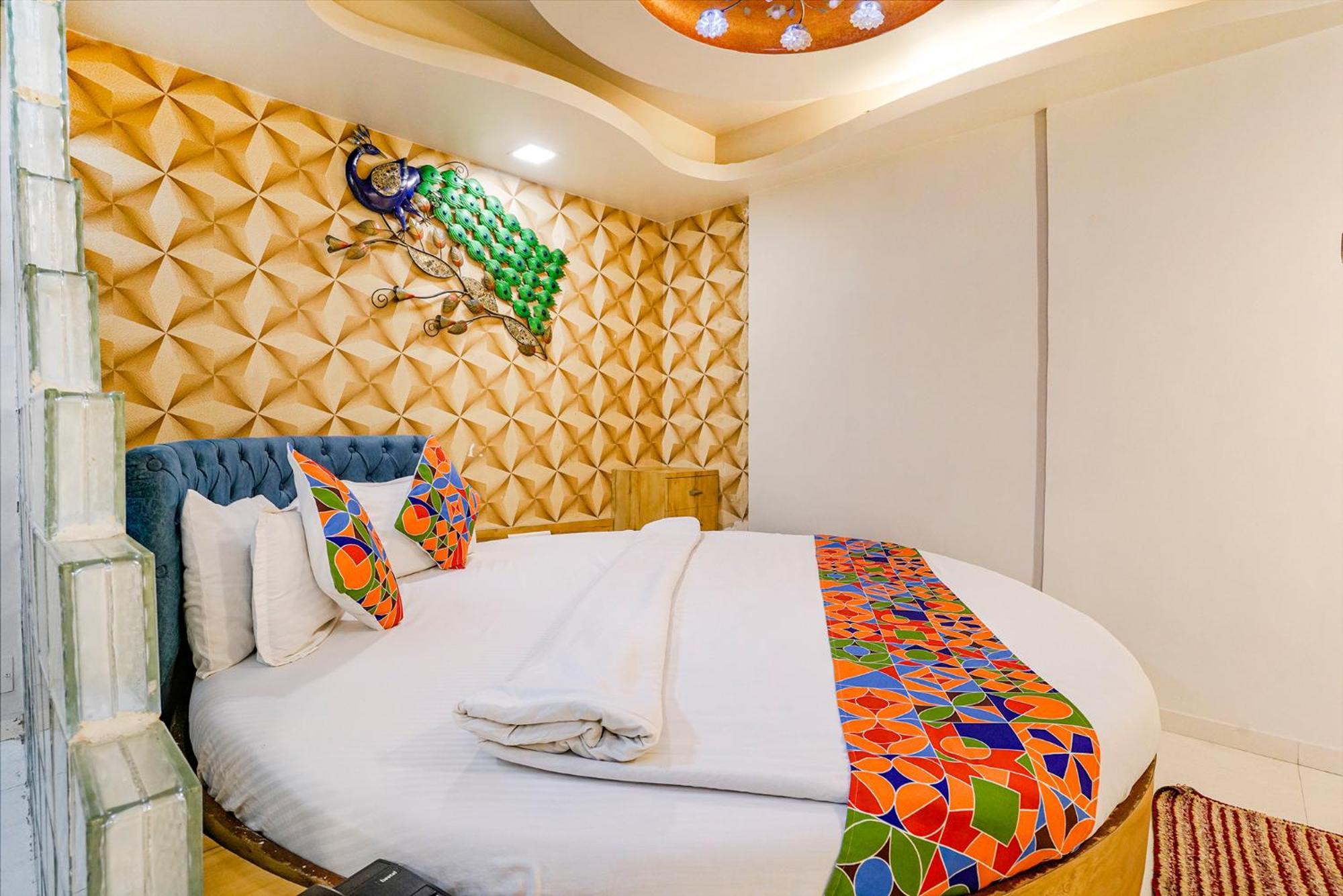 Fabexpress Amber Corp Inn - Nr Nesco Exhibition Center Mumbai Ngoại thất bức ảnh